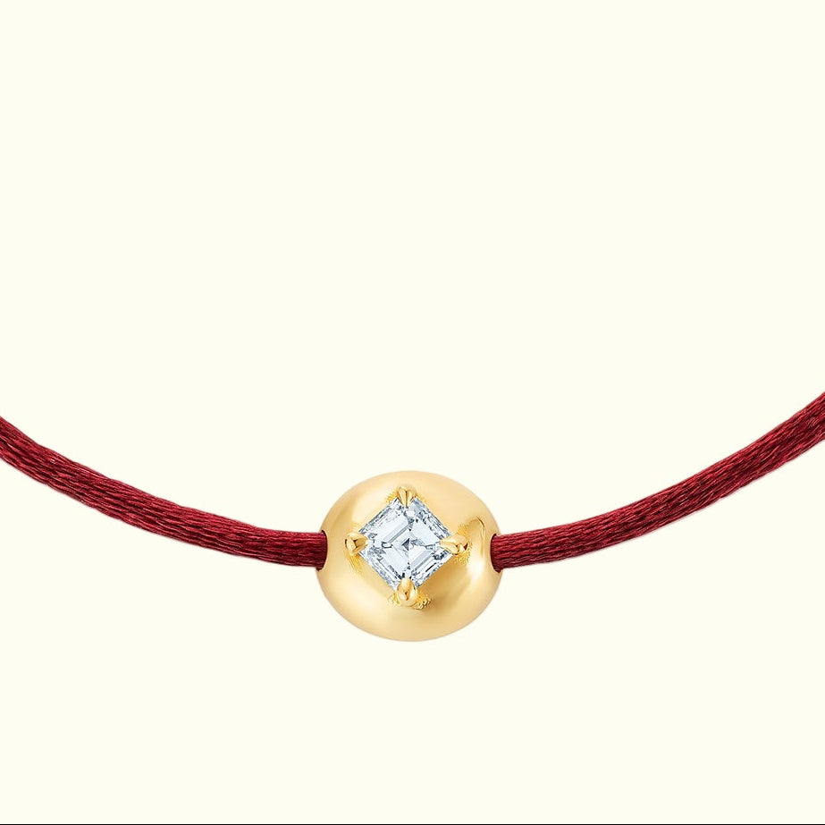 0.16ct Asscher Diamond Fig Bracelet