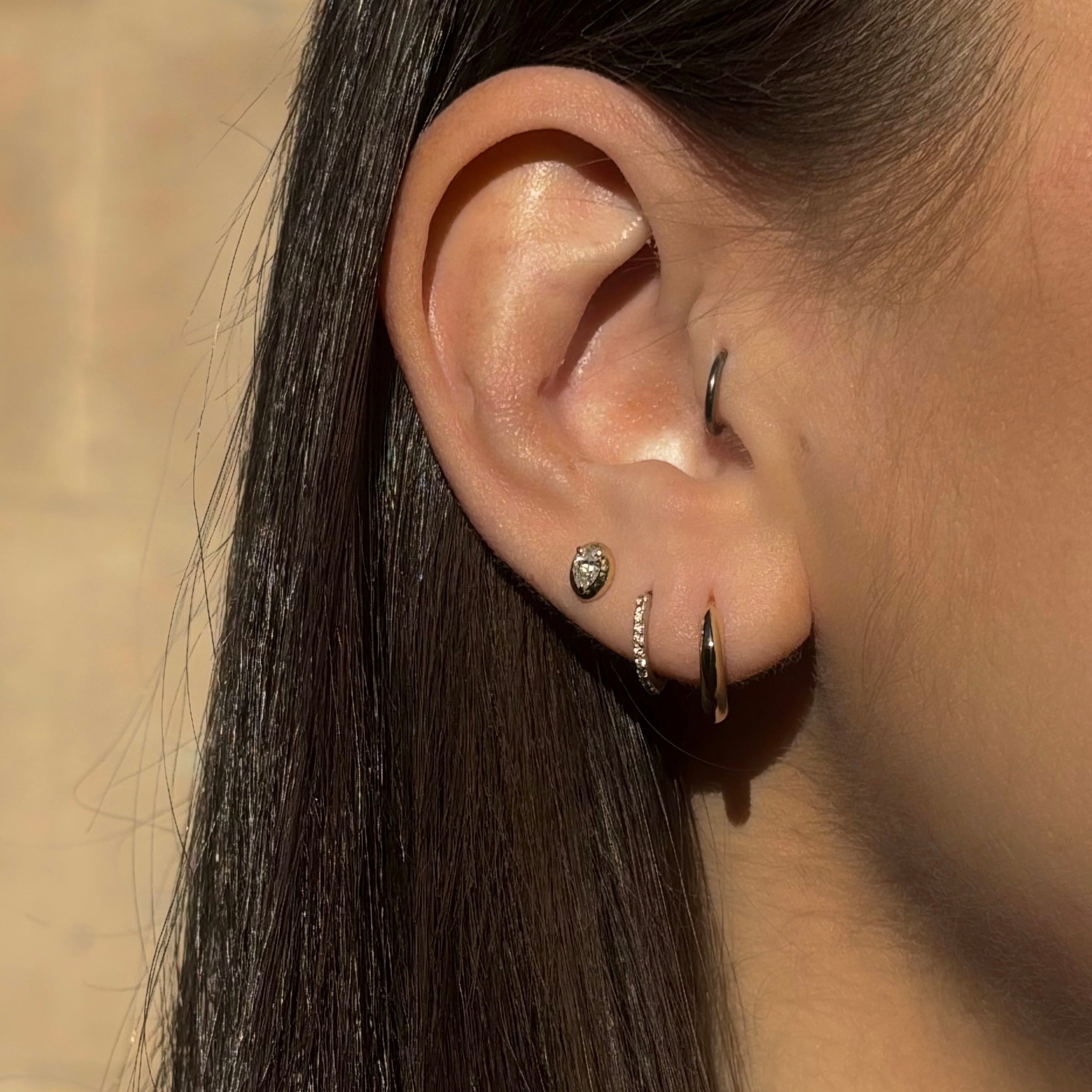 0.12ct Pear Diamond Briar Stud